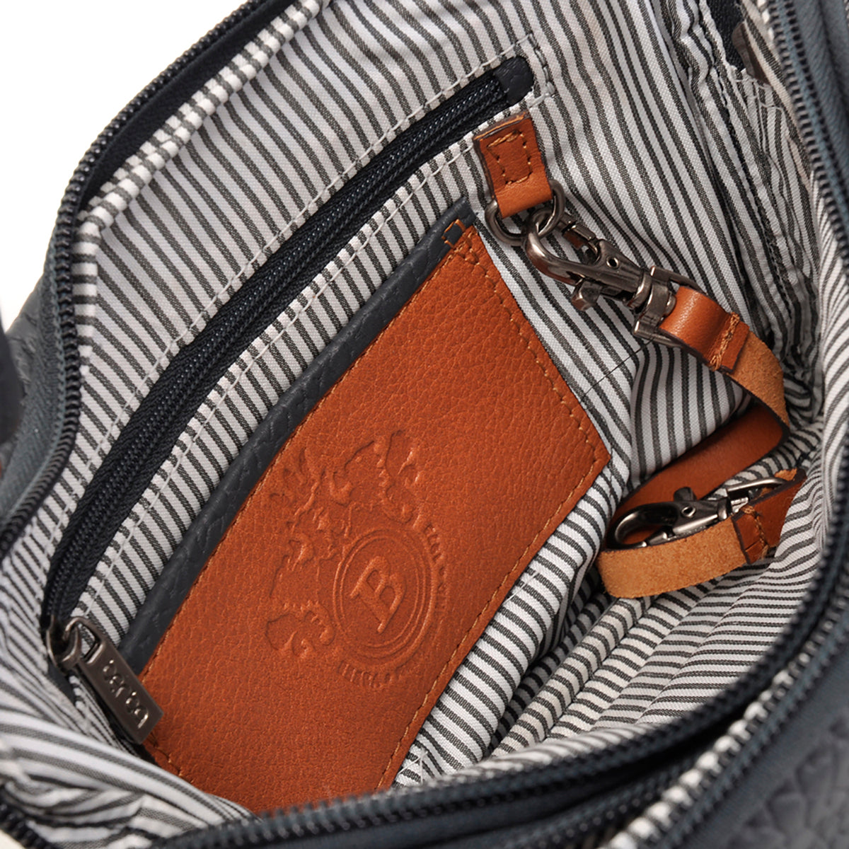 Berba Chamonix schoudertas 125-041-07 Navy