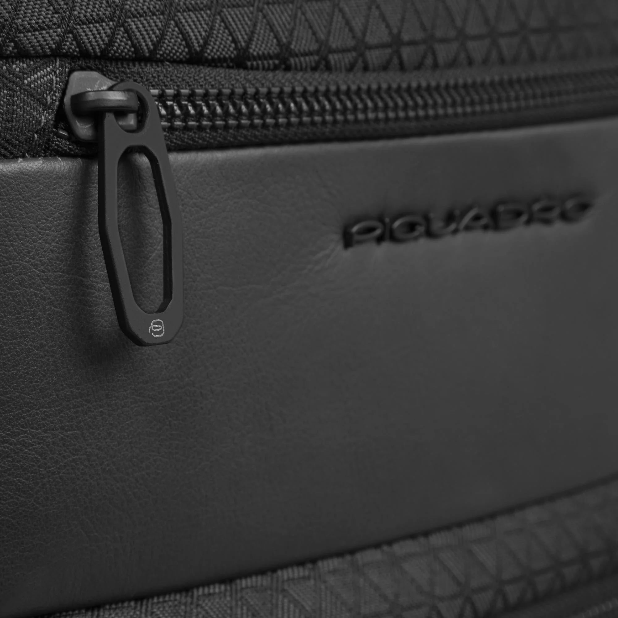 Piquadro Modular 2-in-1 Travel laptop backpack Noir 15.6"