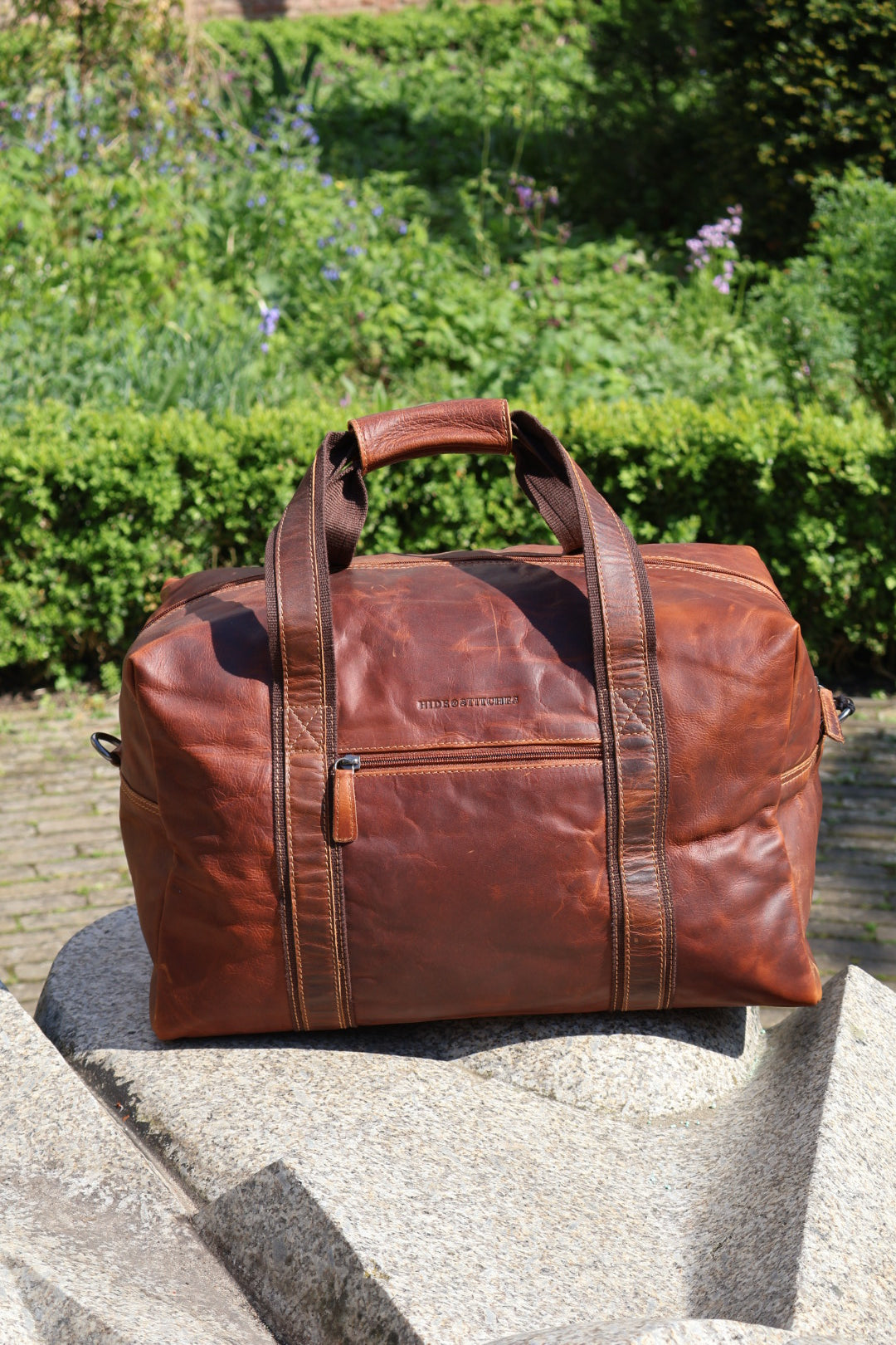 Hide & Stitches Japura Reistas Cognac