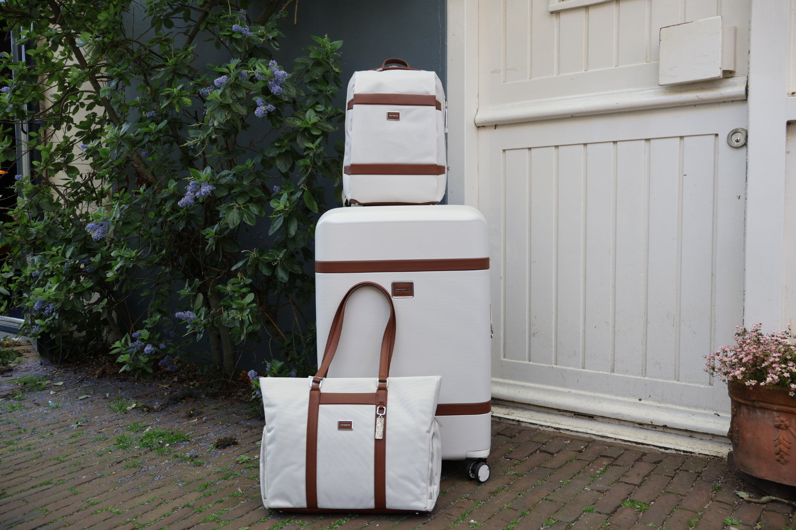 Samsonite Image Spinner 75CM 4 Wielen Ivory