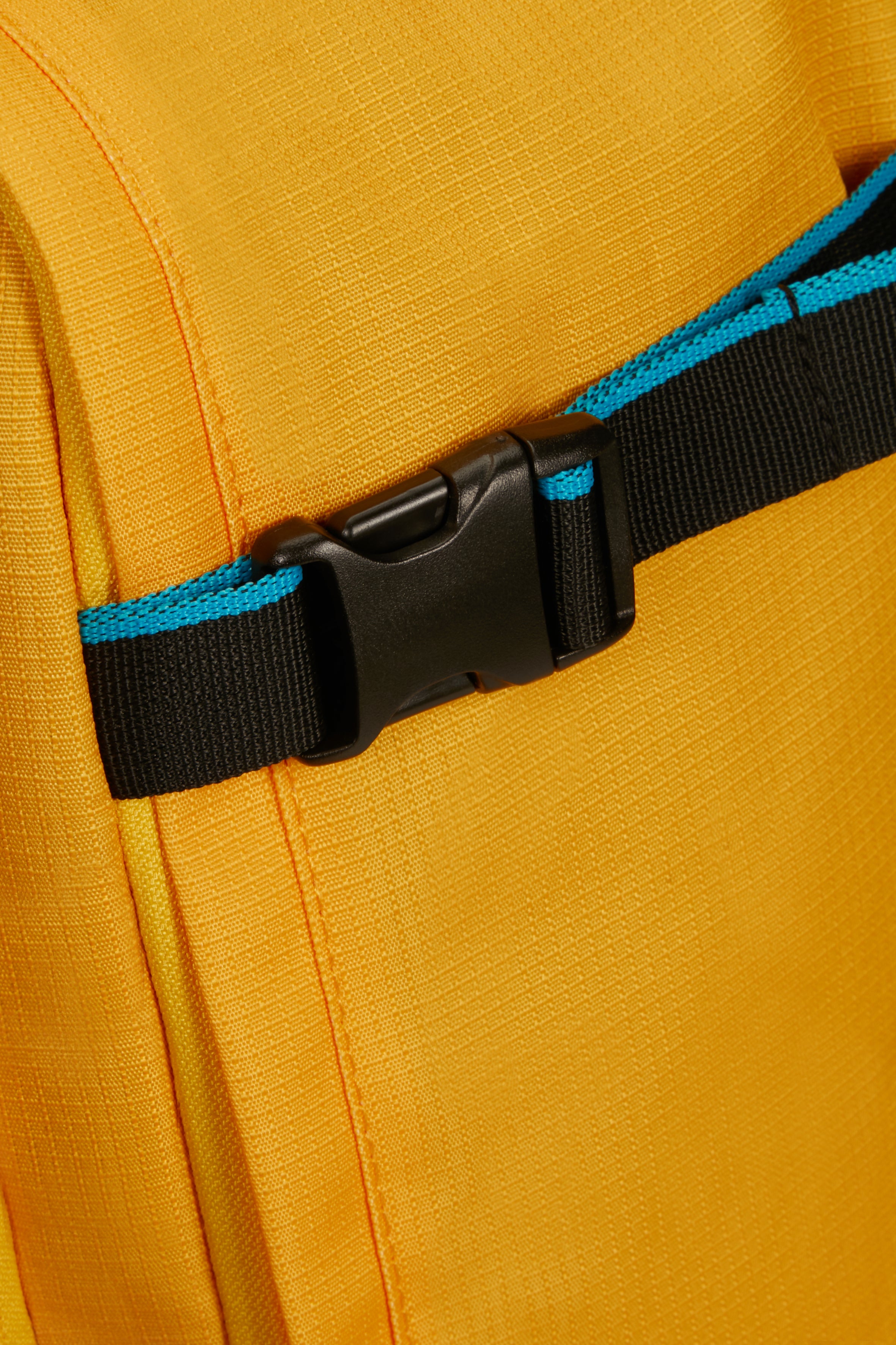 American Tourister Underseater Take2Cabin S Geel 40 x 25 x 20