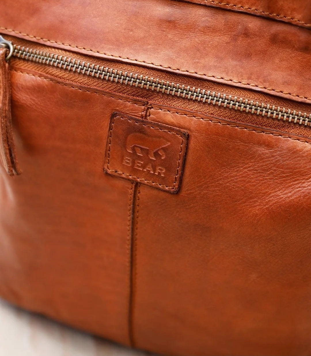 Bear Design schoudertas Chessi CL35556 Cognac