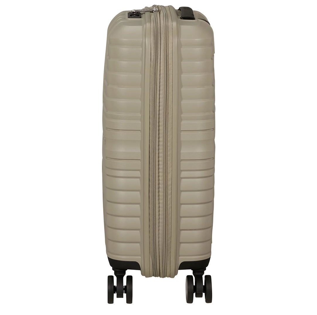 American Tourister Flytwist Spinner 55CM Sandstone