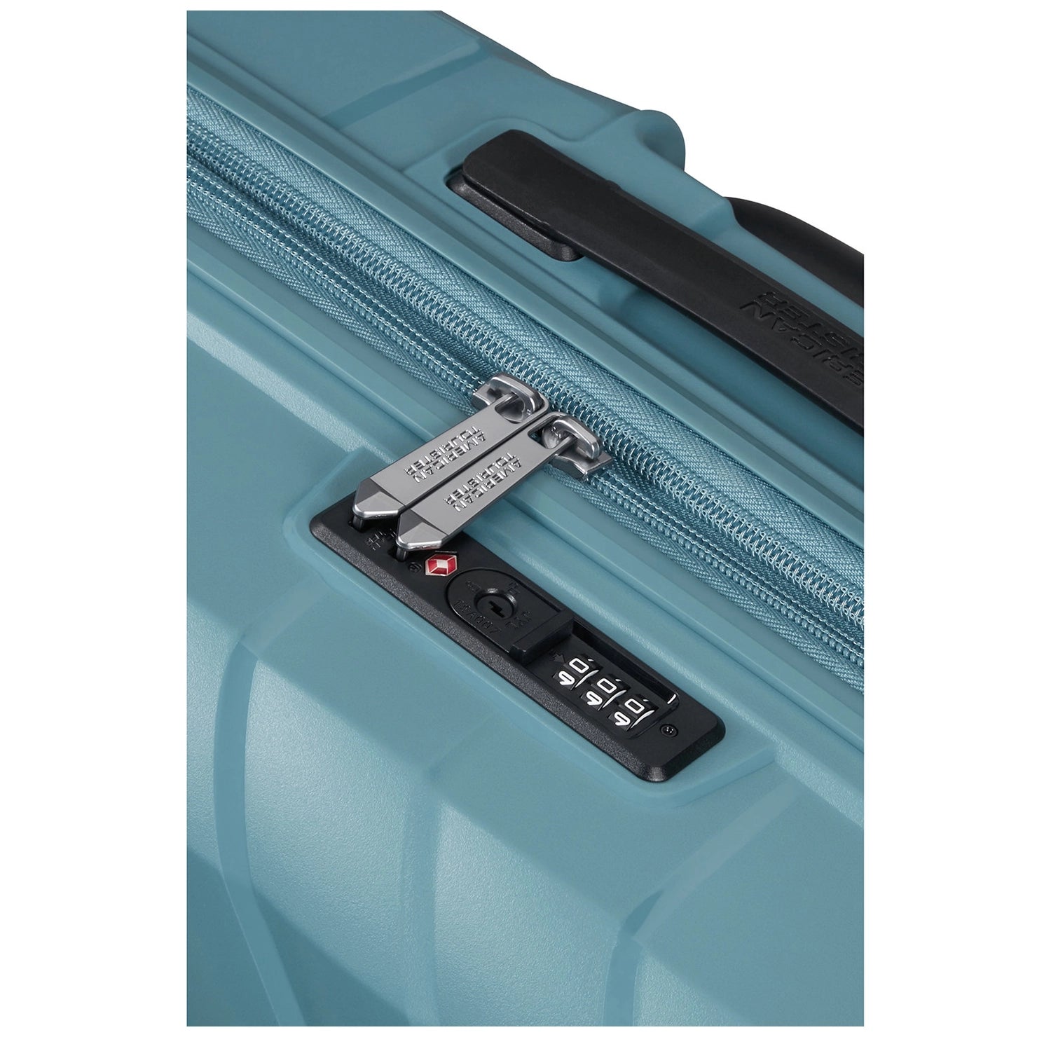 American Tourister Flytwist Spinner 67CM Storm Blue