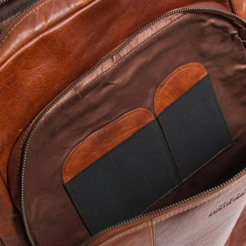JUSTIFIED LEREN LAPTOP RUGTAS EVEREST COGNAC