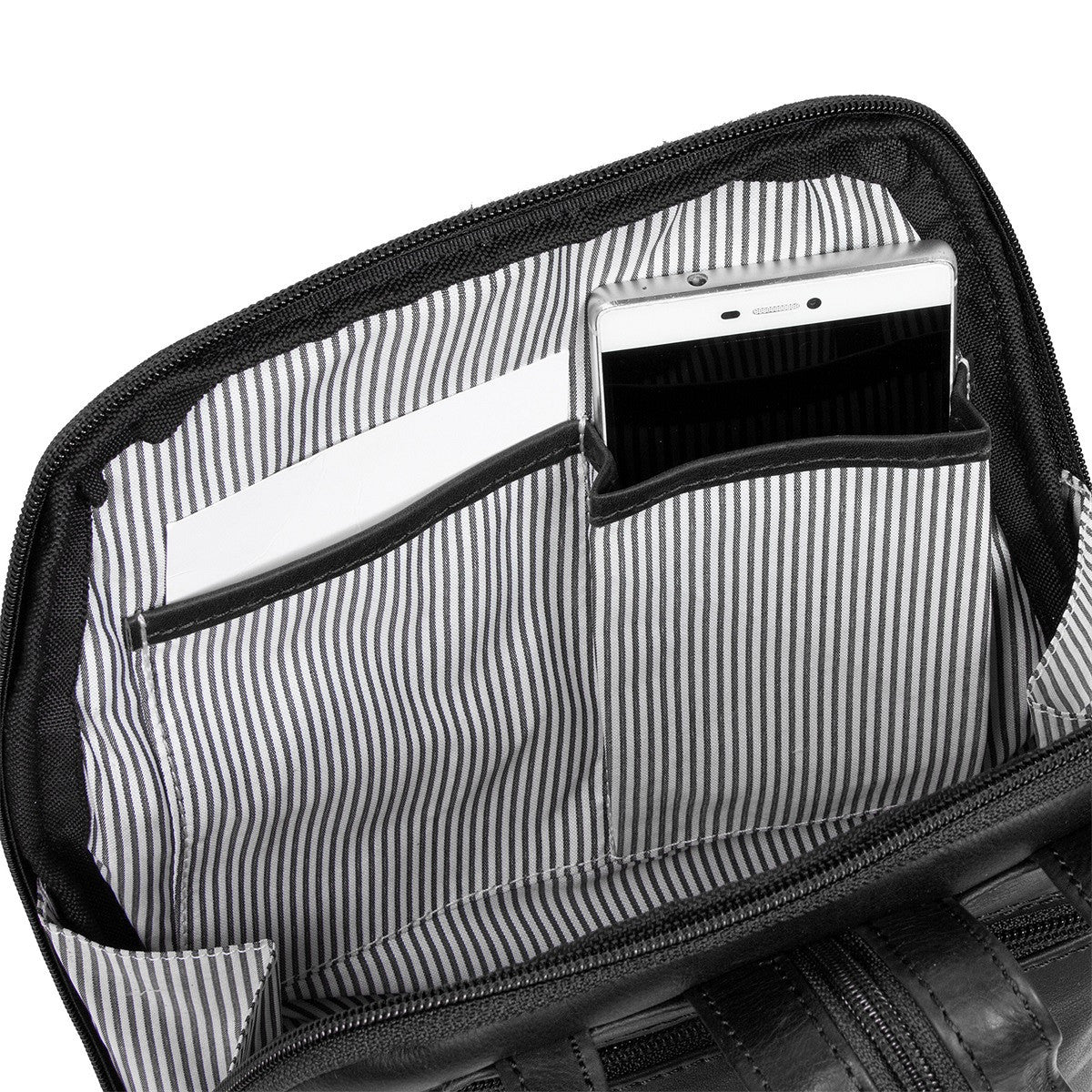 Justified Nynke Rugtas Zwart 17.10400