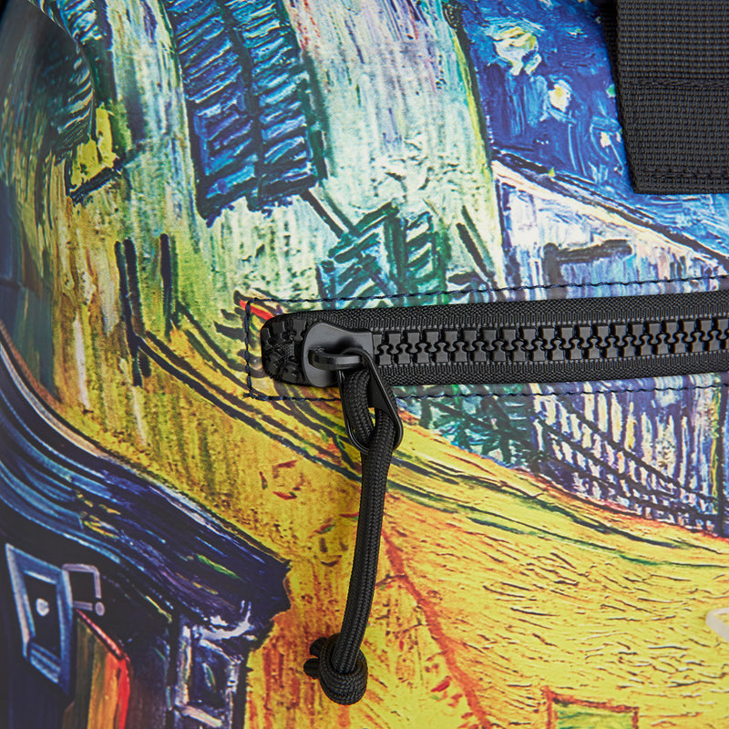 Mart Art New York Cafe At Night Waterproof Rolltop Rugzak 15.6"