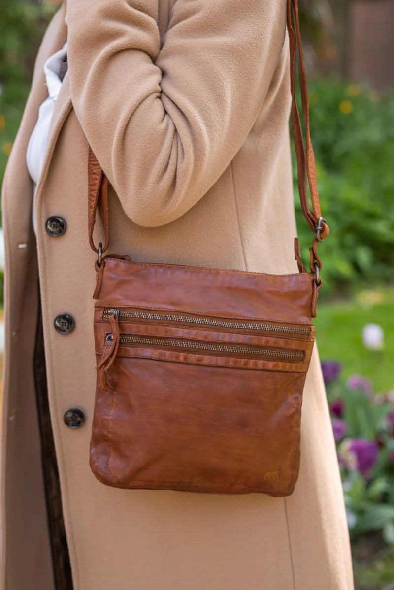 Bear Design CL40524 Luna Cognac