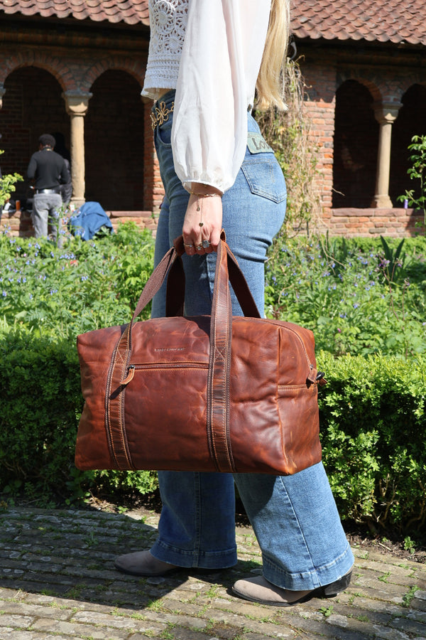Hide & Stitches Japura Reistas Cognac