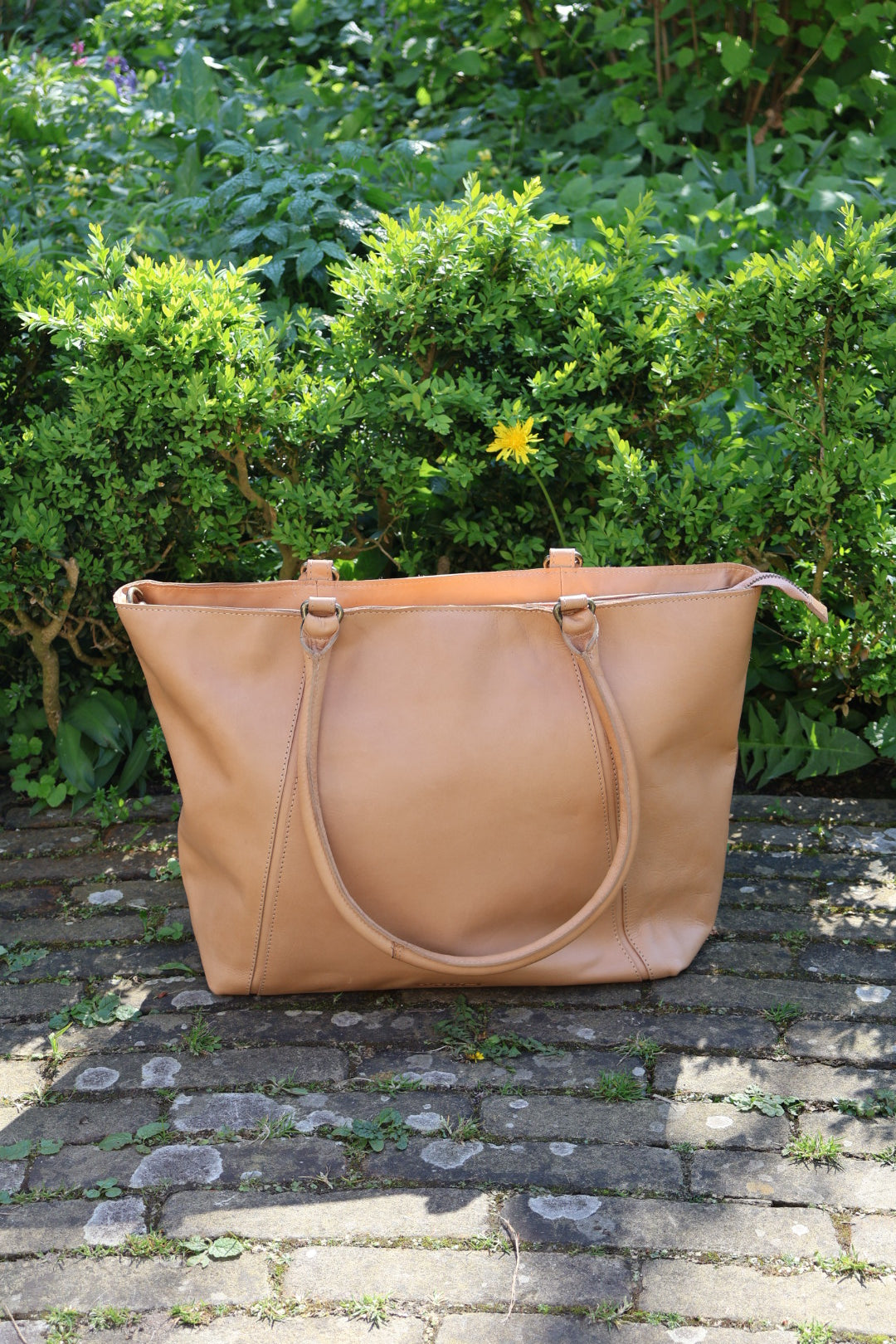 DSTRCT Alba Chique Laptopbag 15.6" Camel