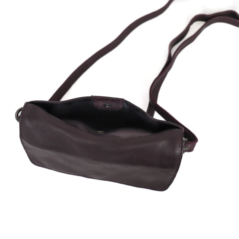 Beardesign Enveloptas CP2629 Joelle Plum