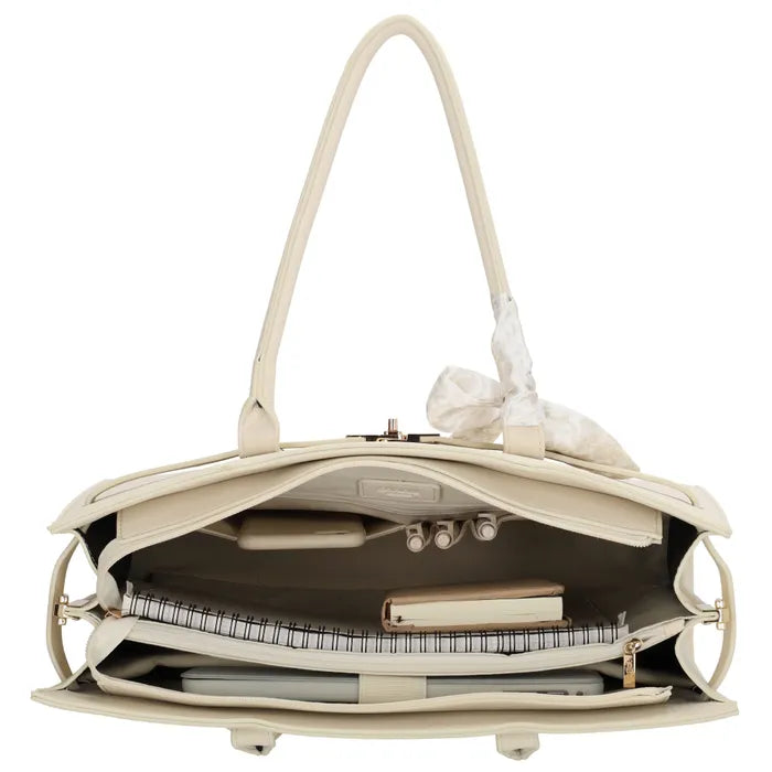 Charm London The Hamptons Laptoptas Crème 15,6 inch W01593 138 (34.5x19.4 cm)