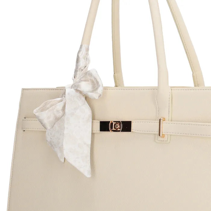 Charm London The Hamptons Laptoptas Crème 15,6 inch W01593 138 (34.5x19.4 cm)