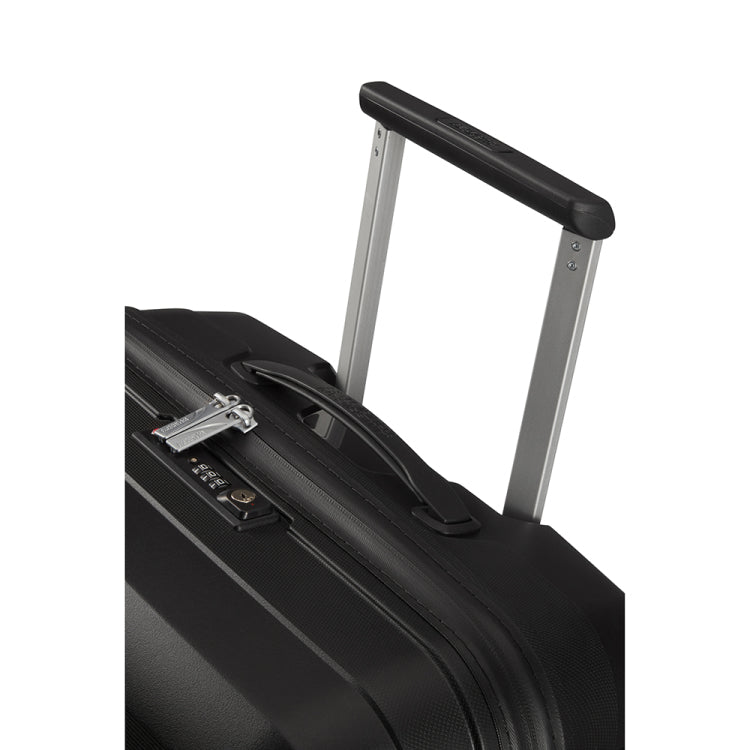 American Tourister Airconic Spinner 67CM Onyx Black